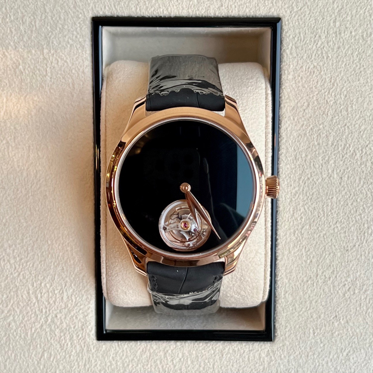 H.Moser & Cie() 1804-0403