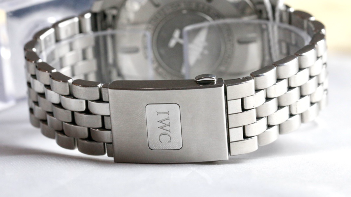IWC IW328204 detail 1