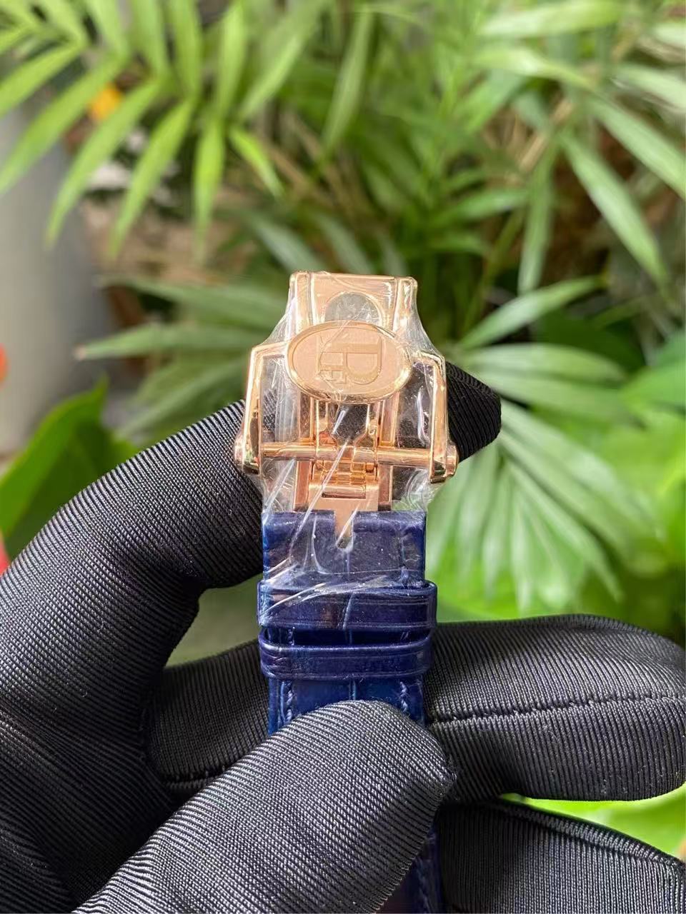 Parmigiani Fleurier PFC915-2020001-300182 detail 2