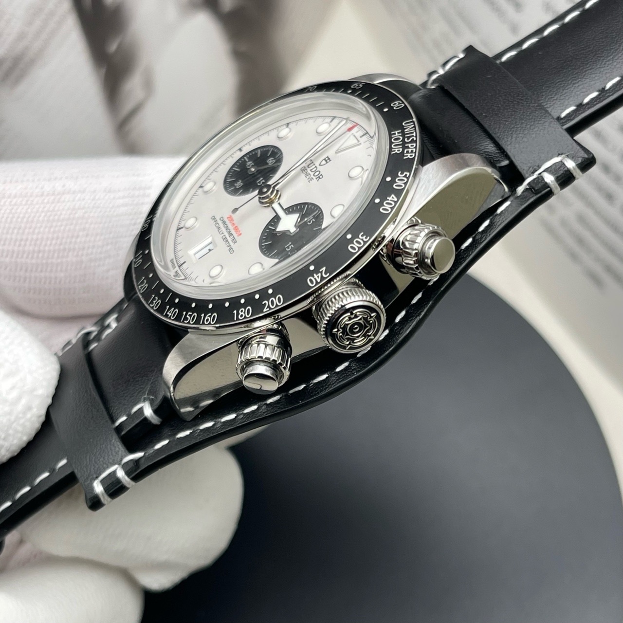 Tudor m79360n-0006 detail 3