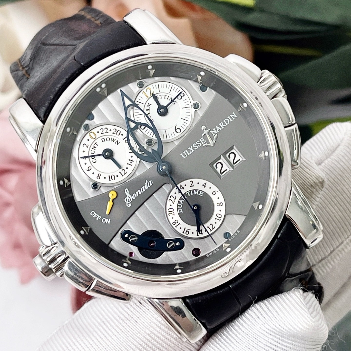 Ulysse Nardin 670-88 / 212 detail 1