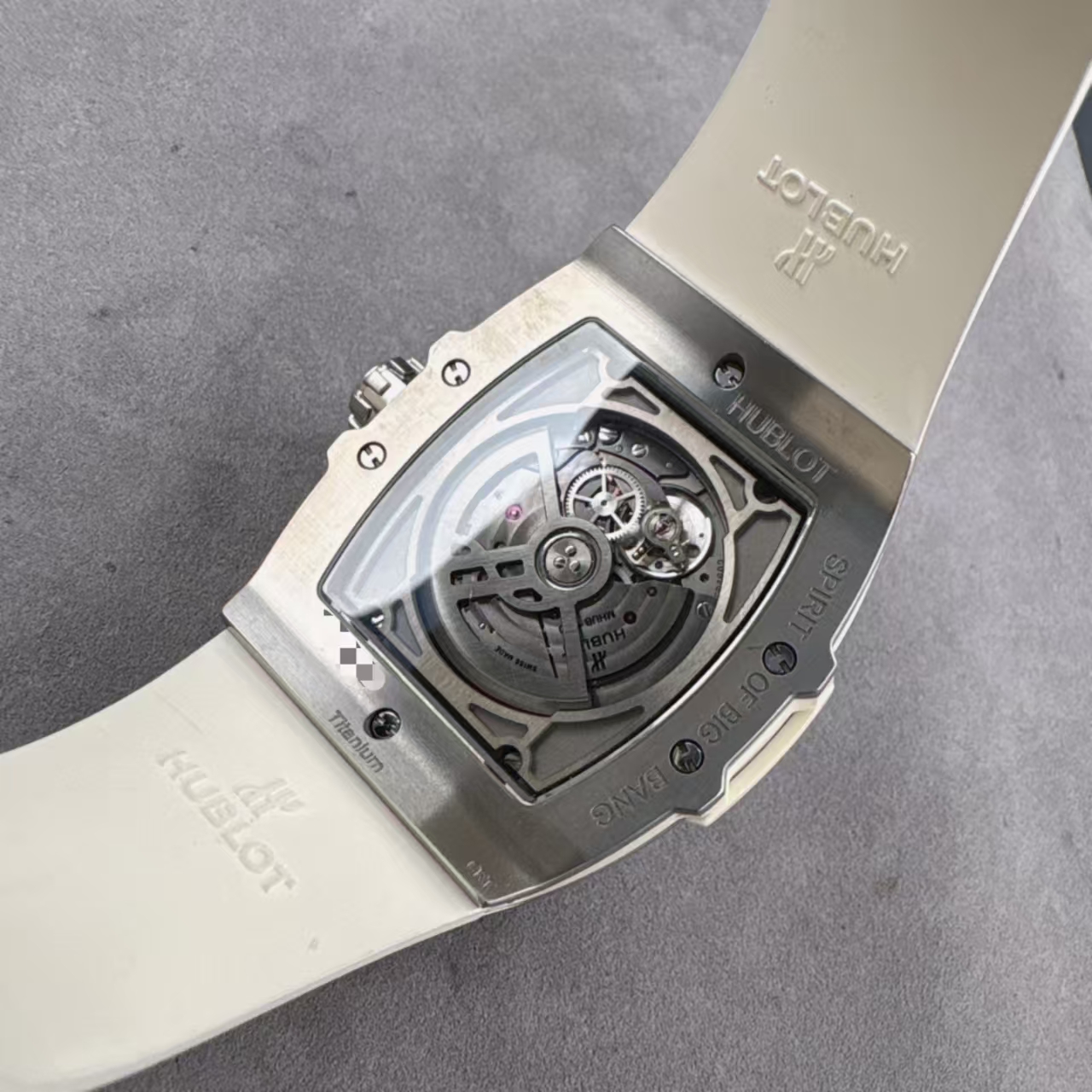Hublot 647.NE.2070.RW.1204 detail 7