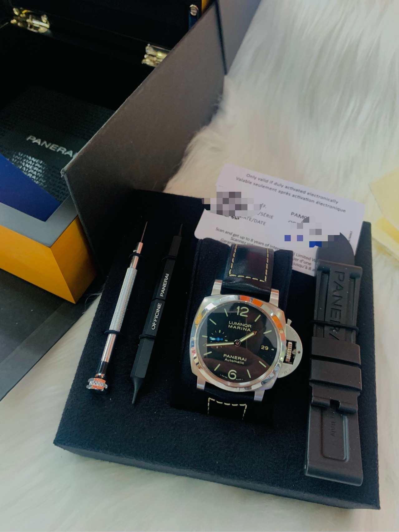 Panerai PAM02392 detail 8