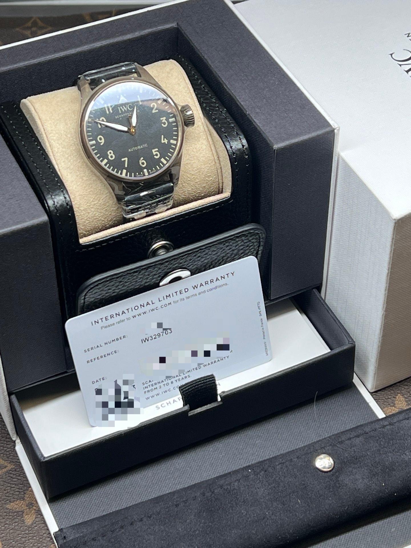 IWC IW329703 detail 4