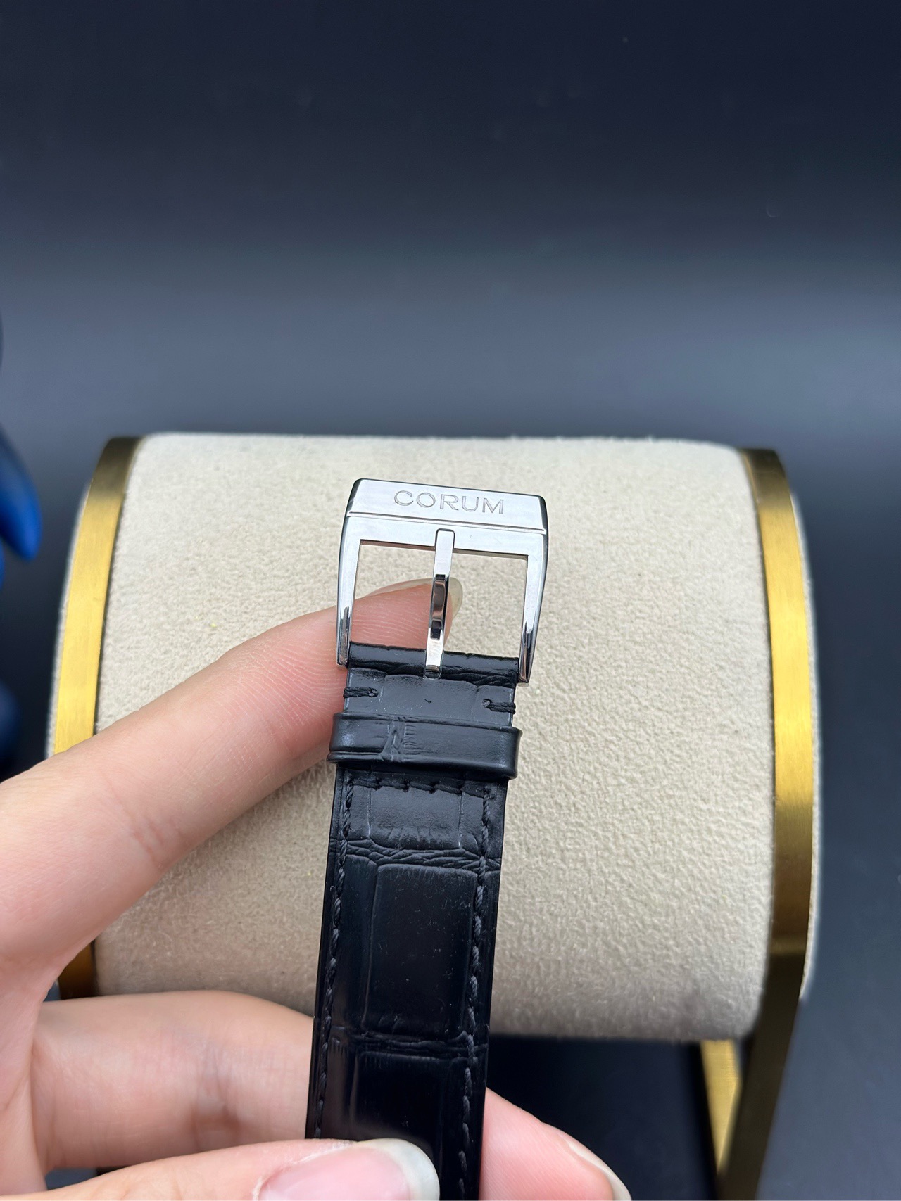 Corum B113 / 01619-113.167.69 / 0001 detail 3
