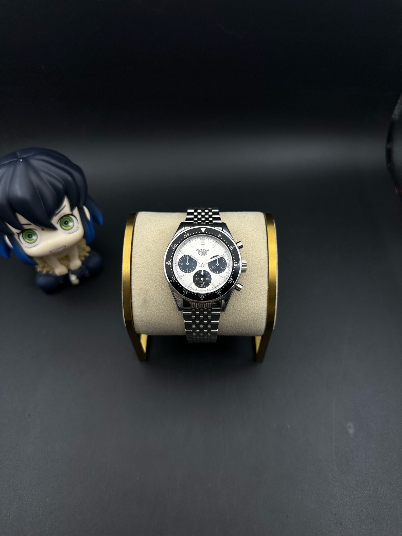 TAG Heuer CBE2111.BA0687 detail 3
