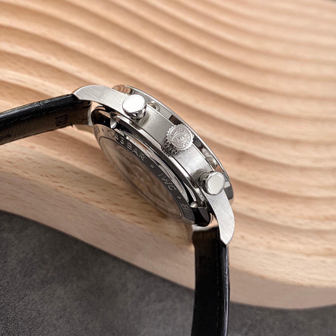 IWC IW371601 detail 2