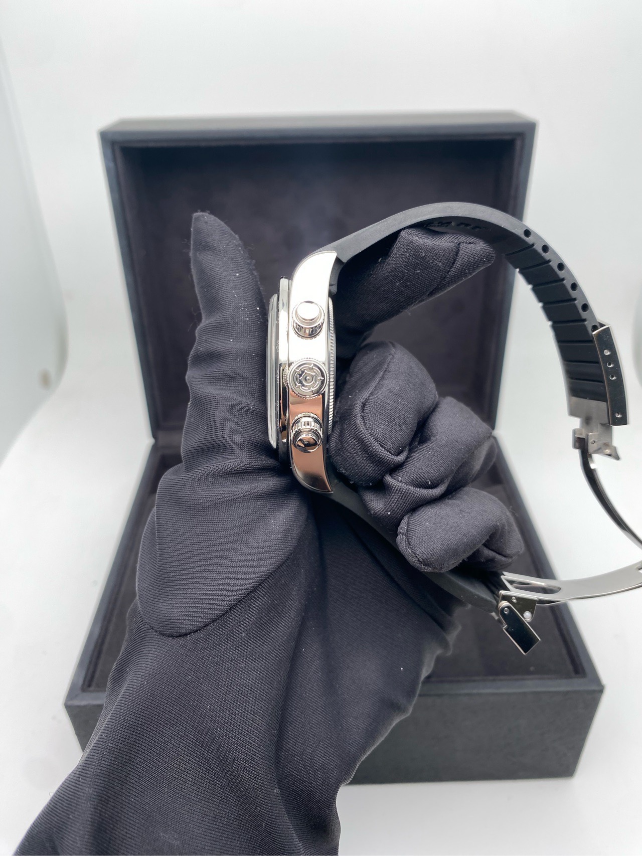 Tudor m79360n-0008 detail 2