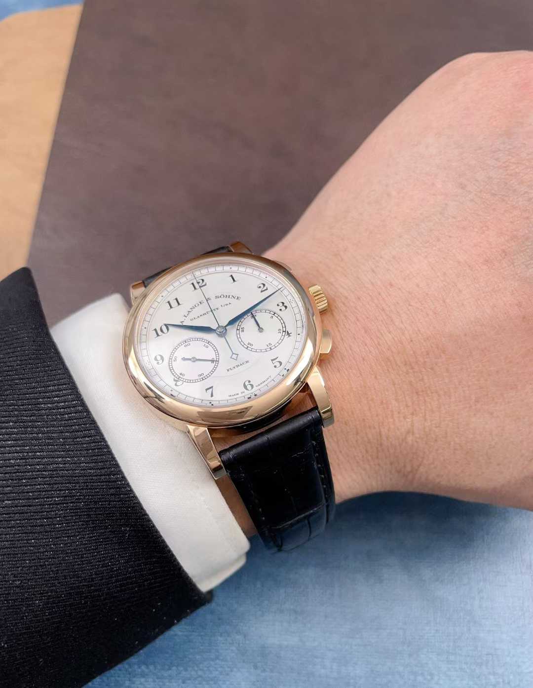 A. Lange & S&ouml;hne 402.032 detail 7