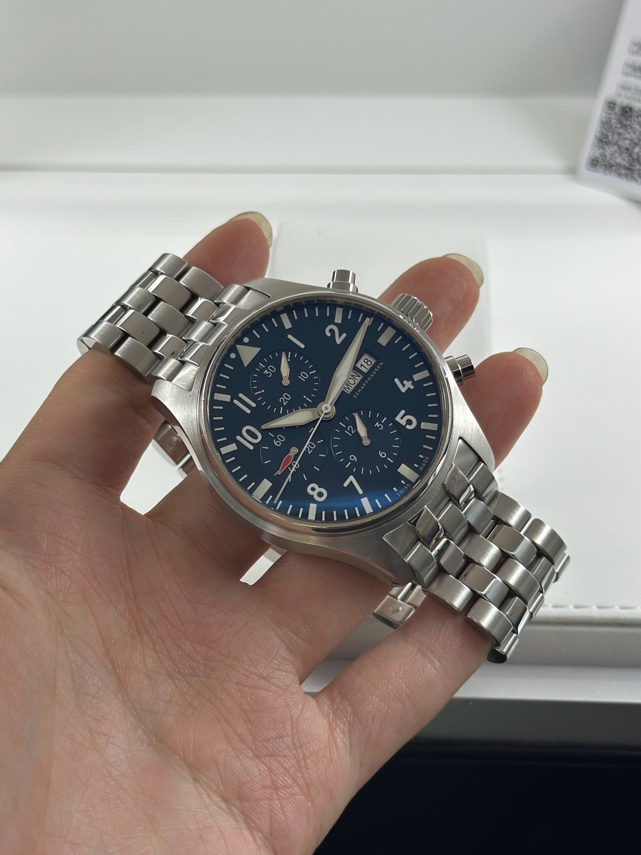 IWC IW377717 detail 1