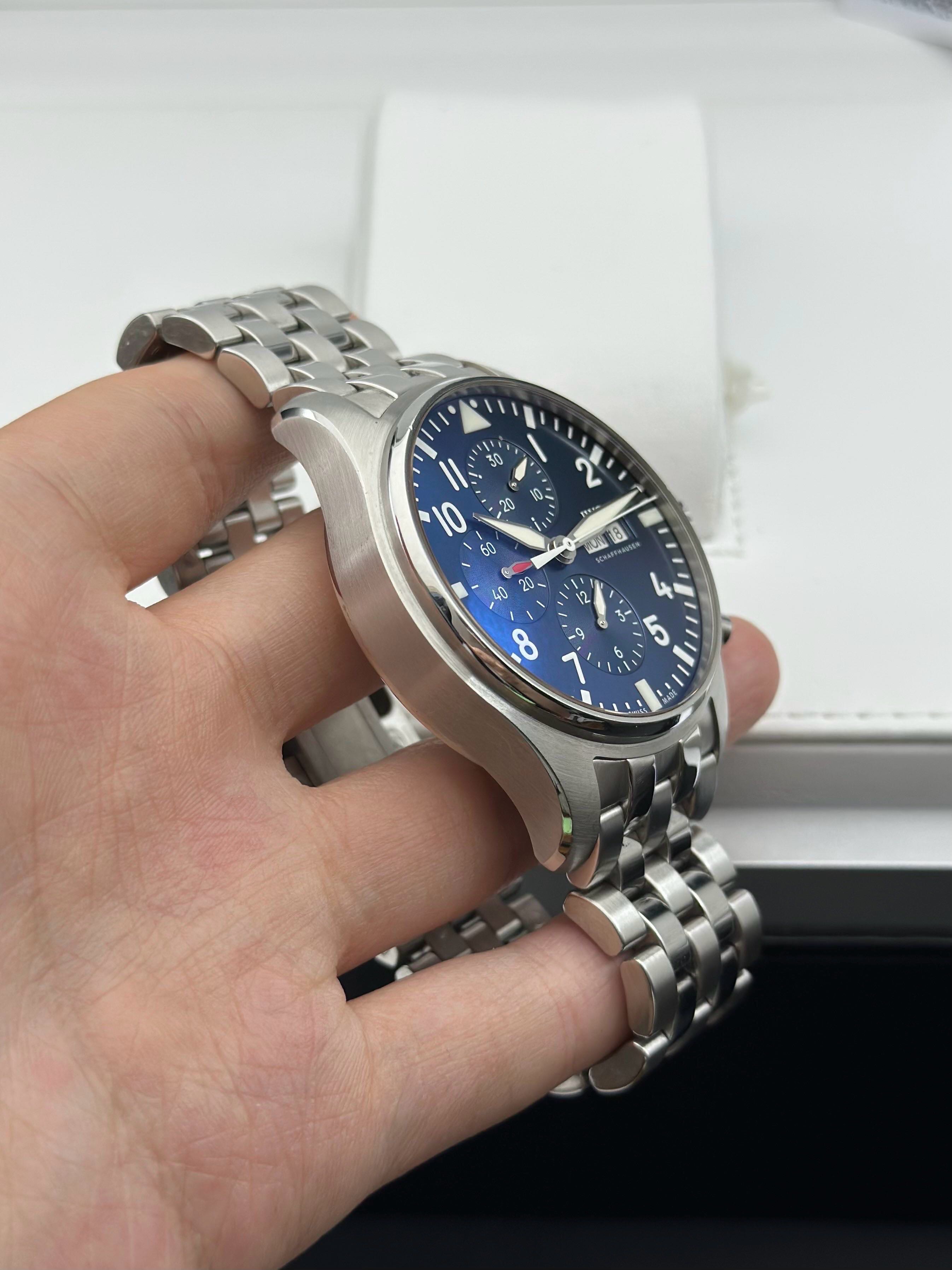 IWC IW377717 detail 2