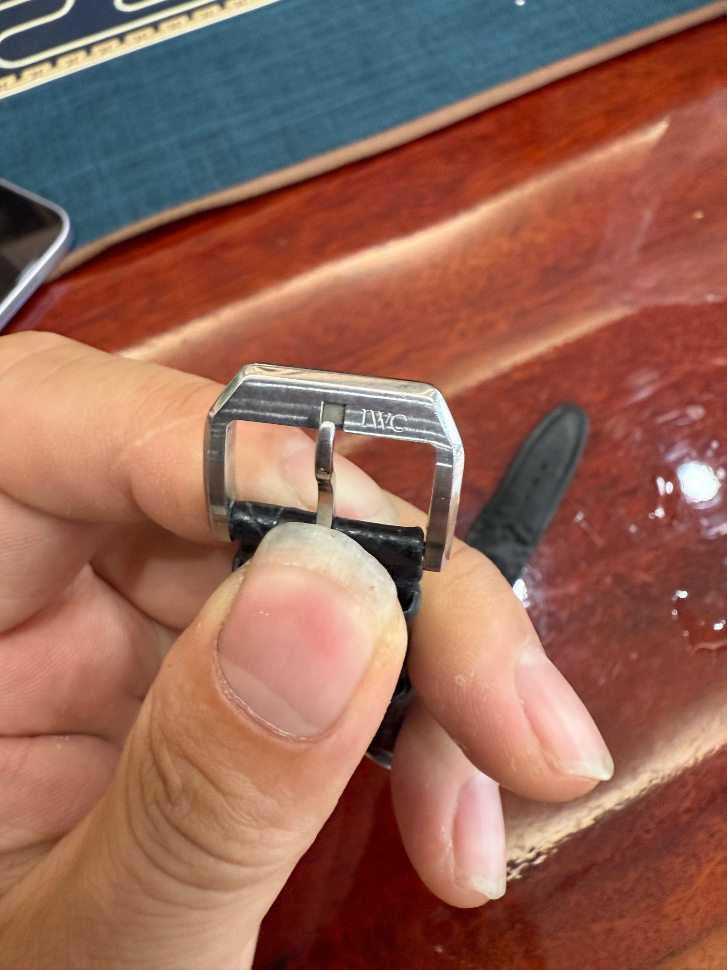 IWC 371438 detail 3