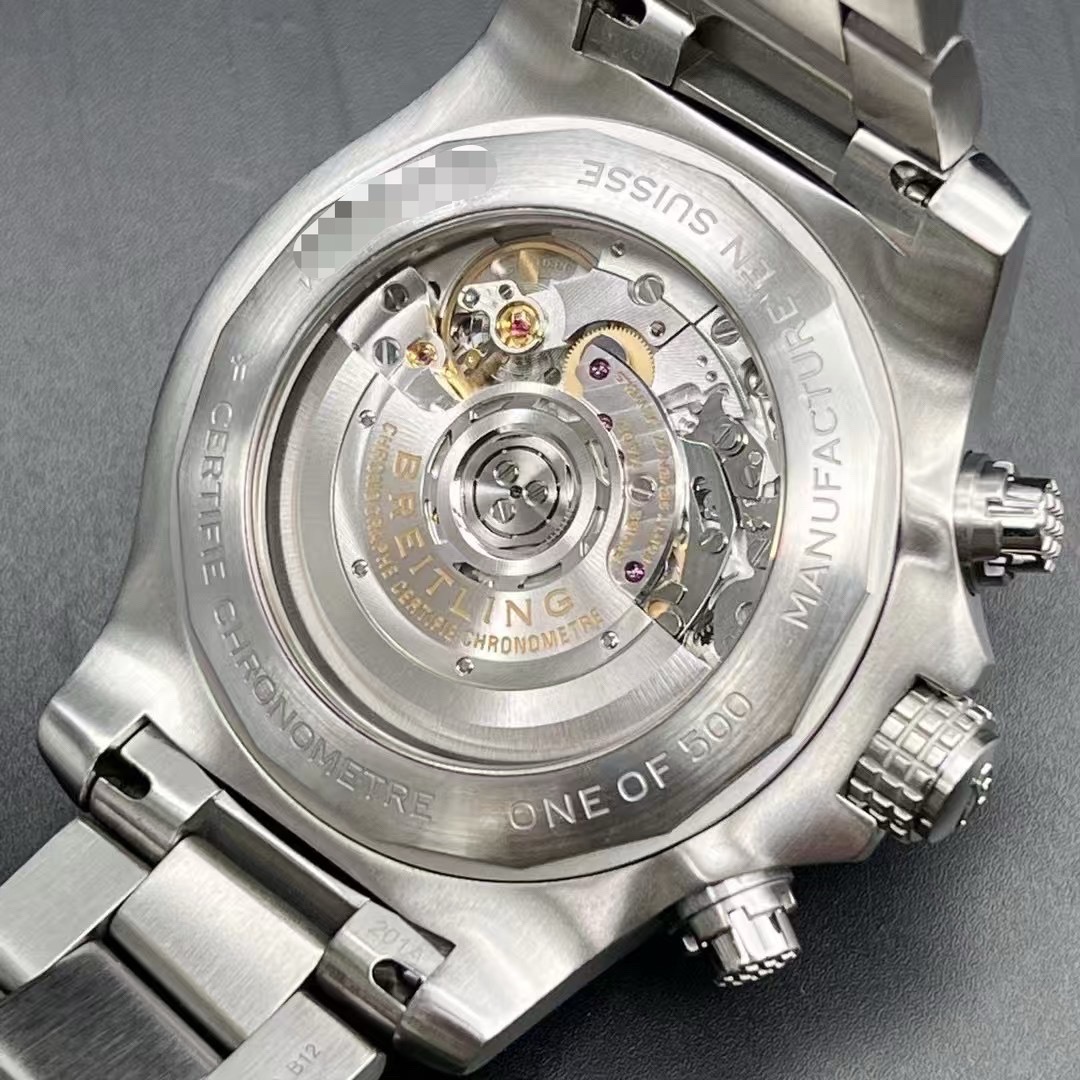 Breitling AB01821A1B1A1 detail 5