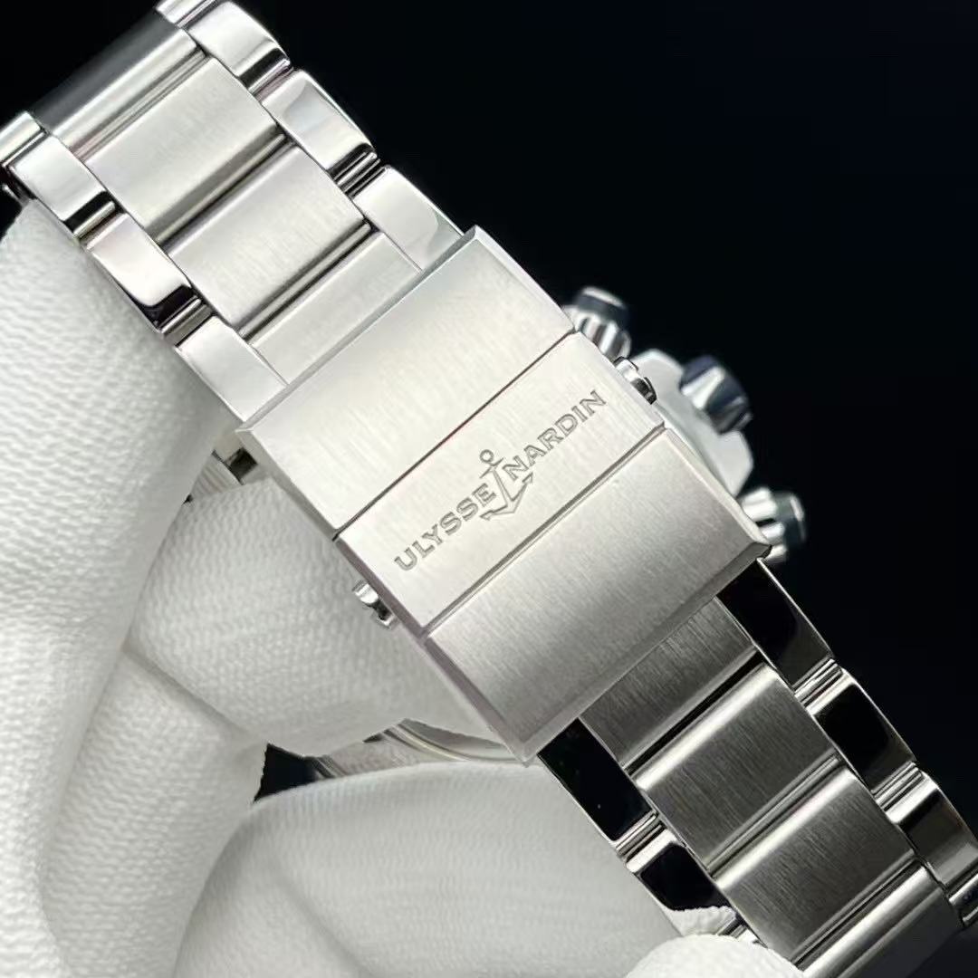 Ulysse Nardin 1503-151 detail 5