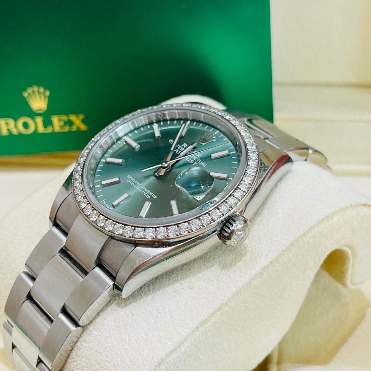 Rolex 126284rbr detail 3