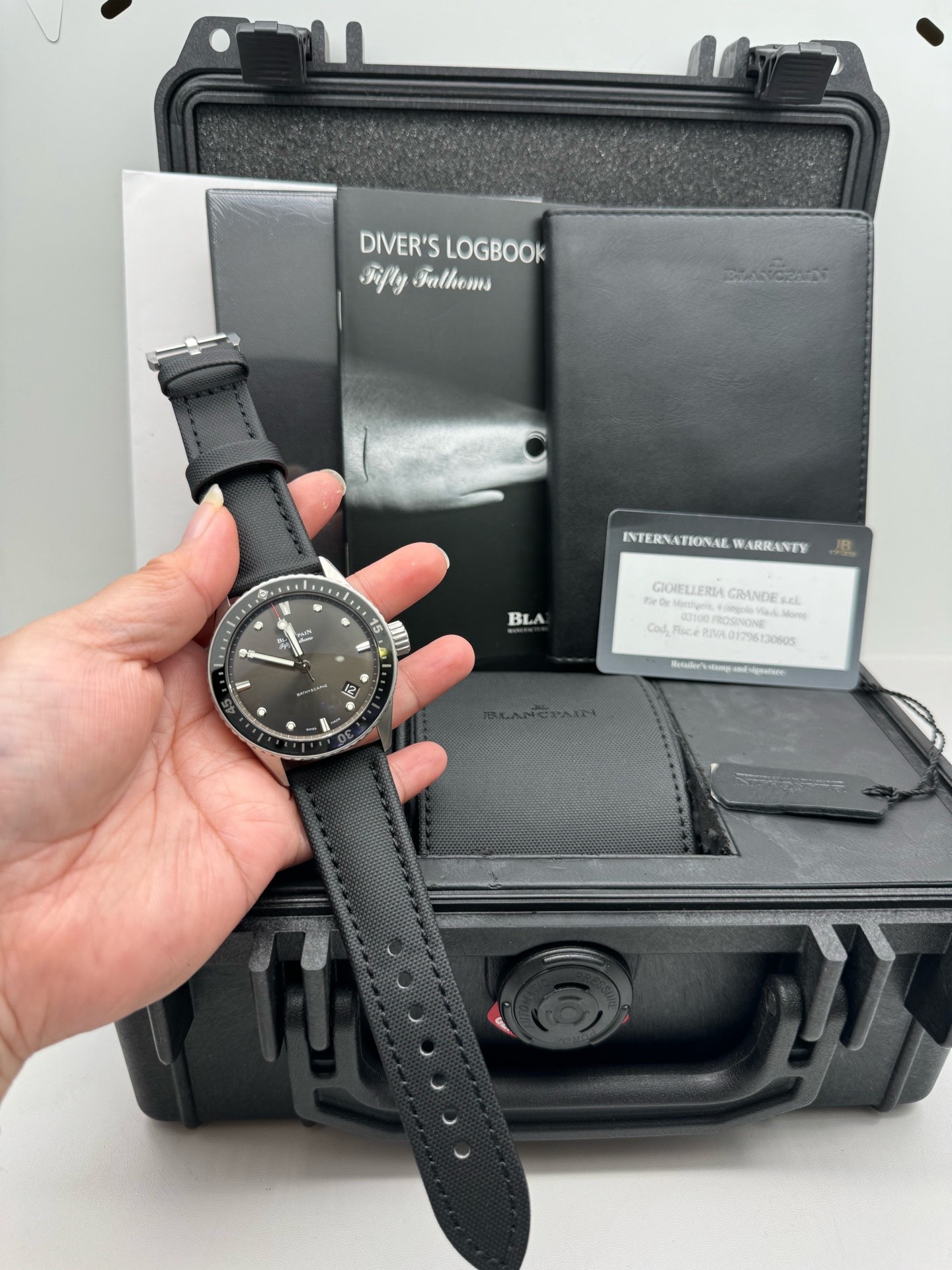 Blancpain 5000-1110-B52A detail 4