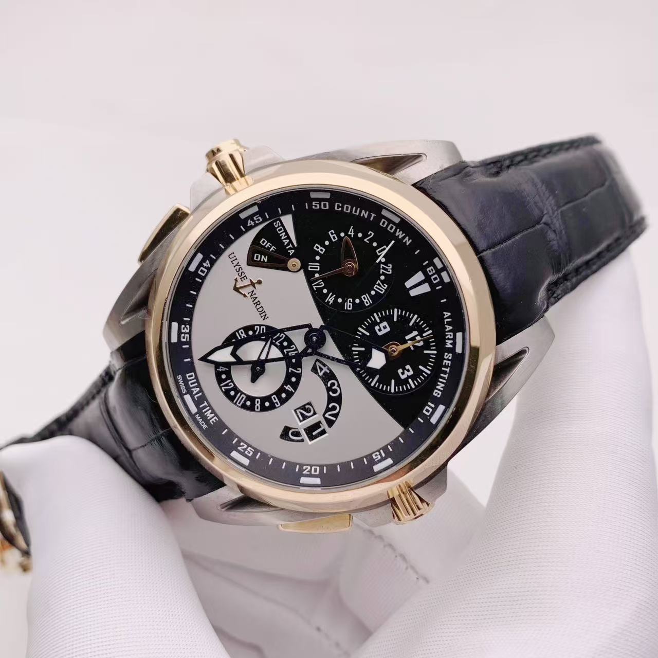 Ulysse Nardin 675-01 detail 1