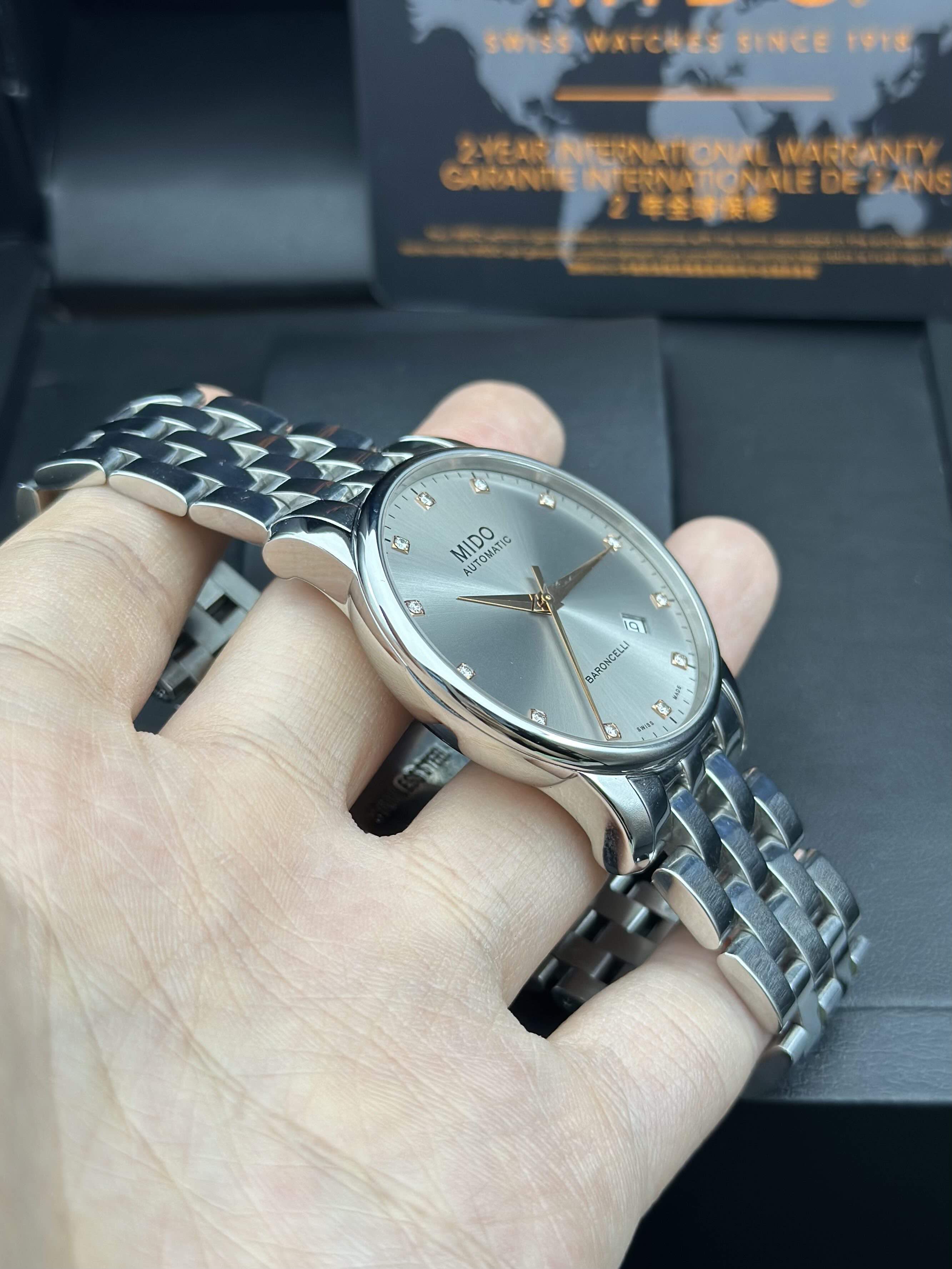 Mido M8600.4.67.1 detail 2