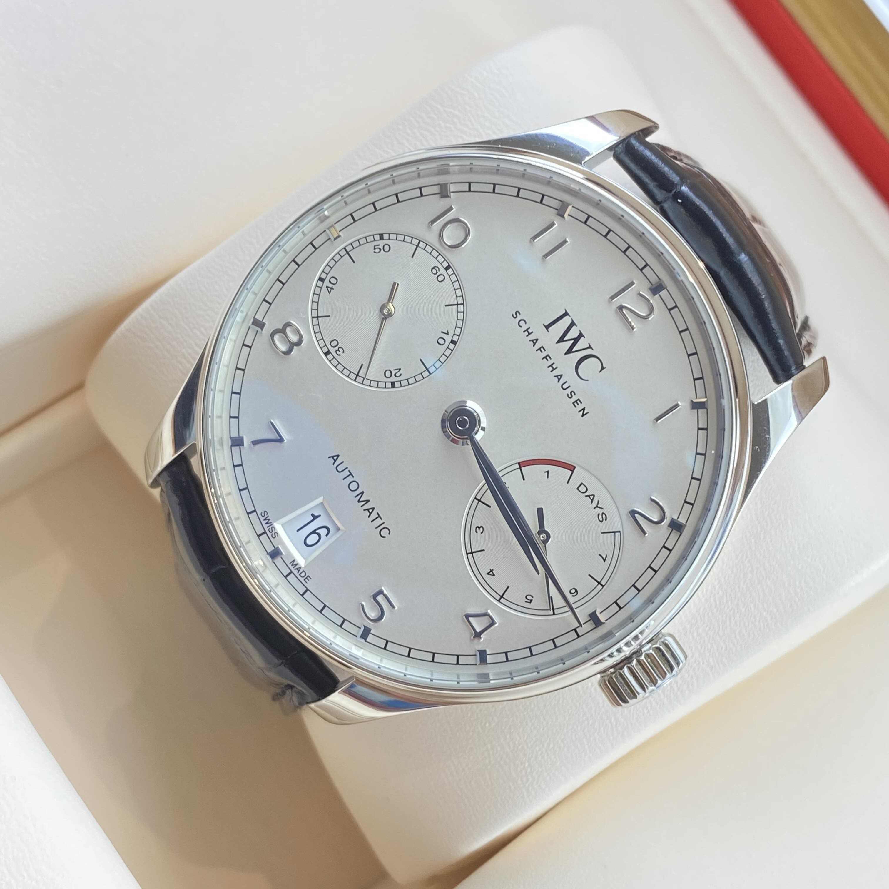 IWC 500712 detail 6