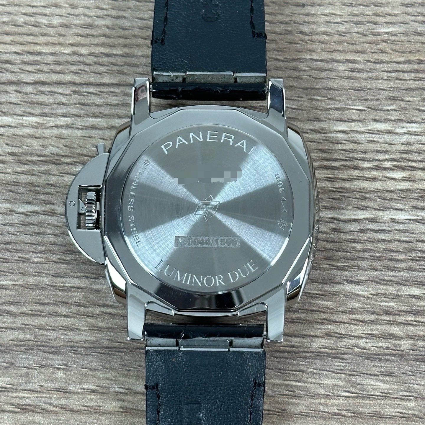 Panerai 01250 detail 5