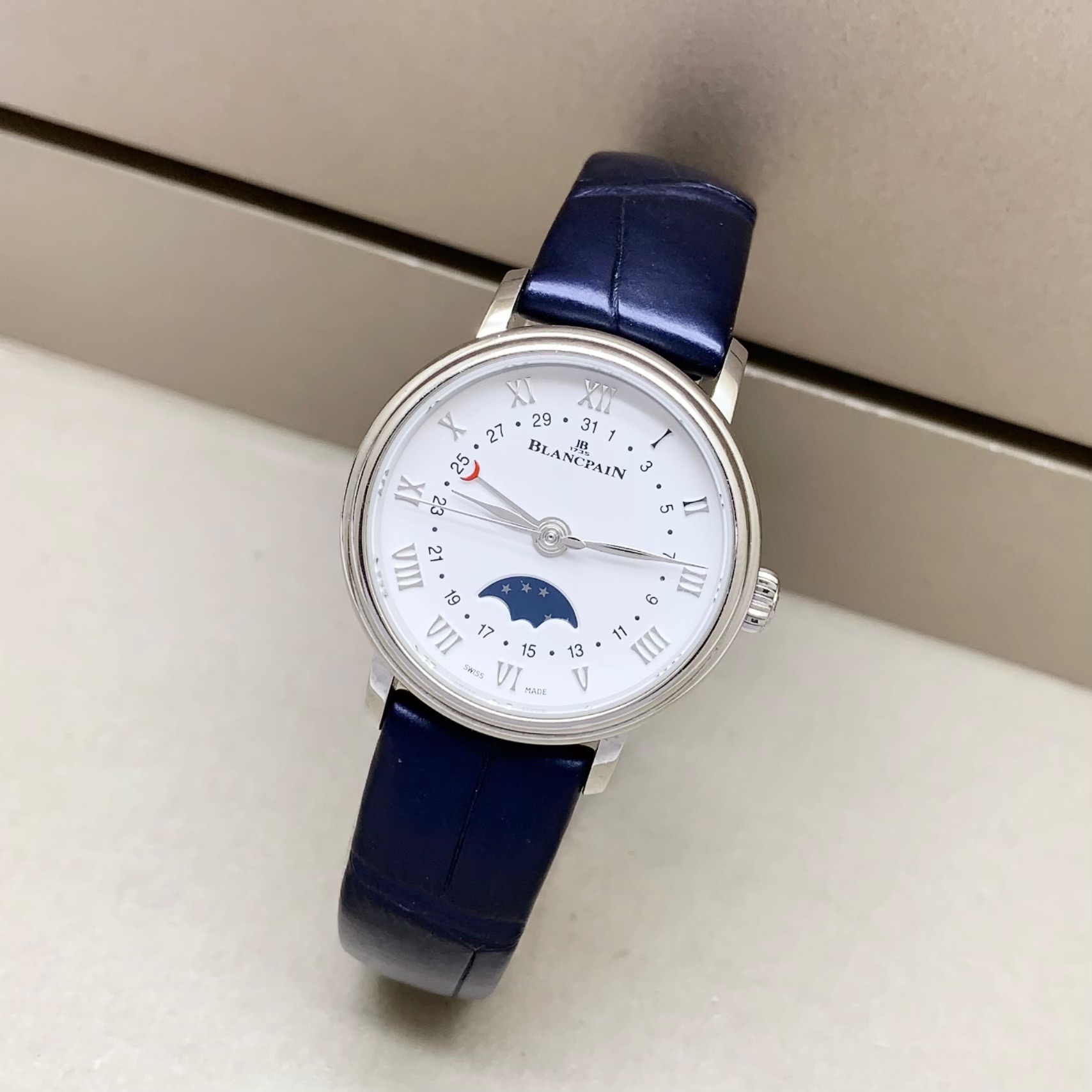 Blancpain 6106-1127-95a detail 4