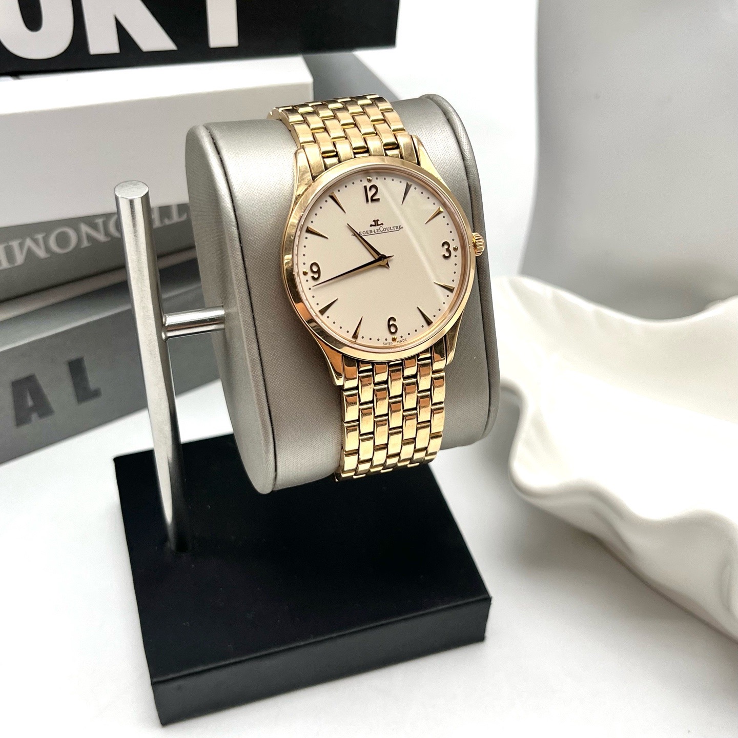Jaeger-LeCoultre 1342120 detail 4