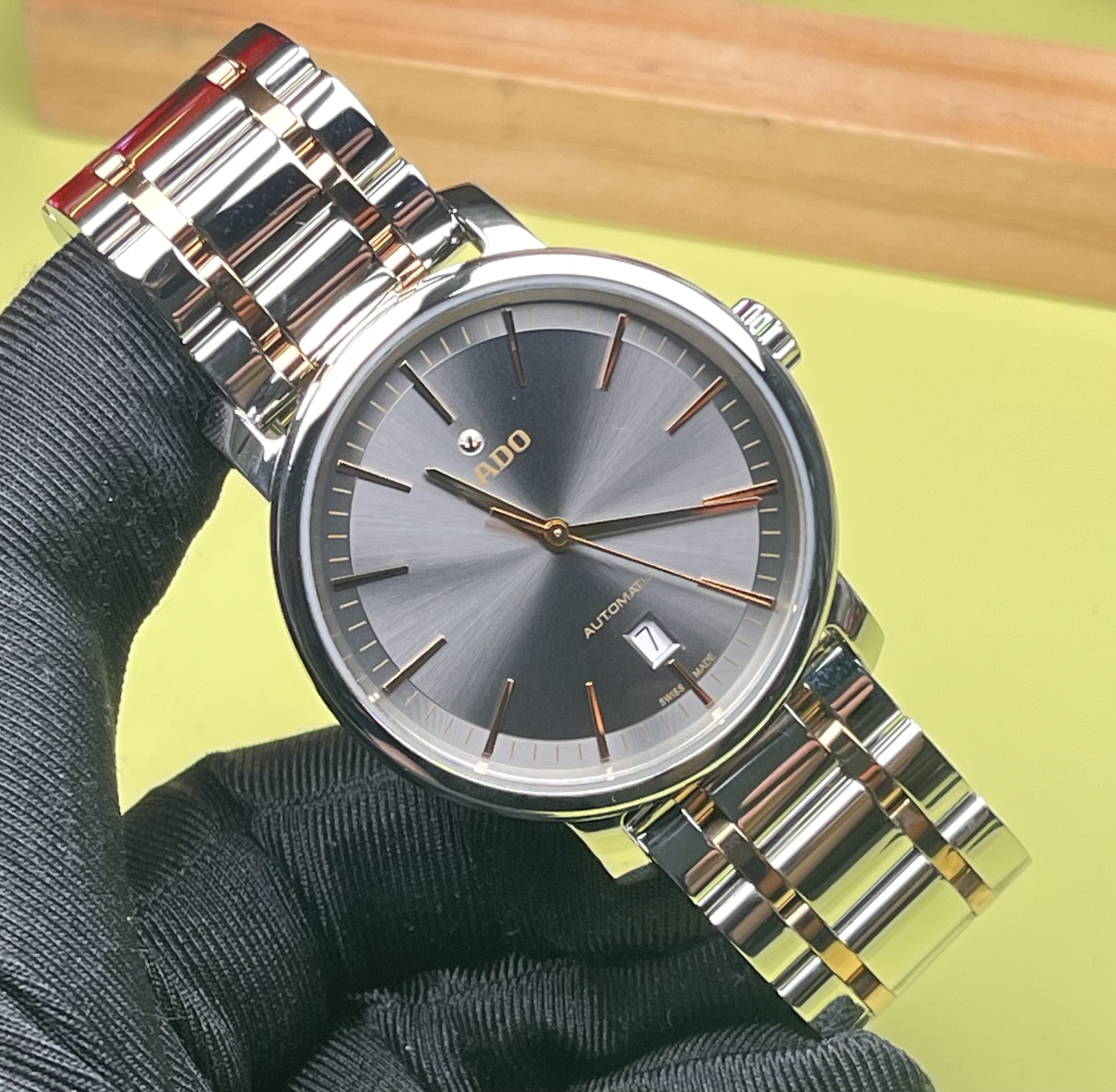 Rado R14077103