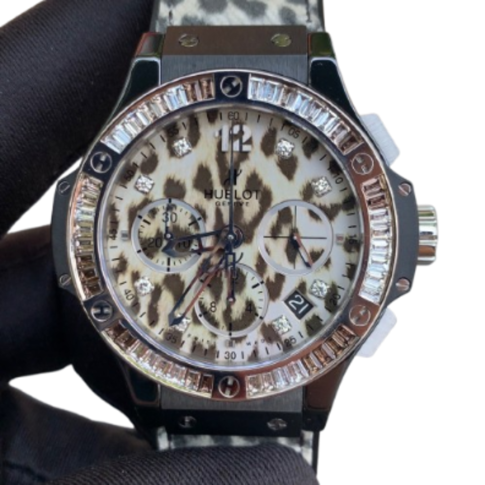 Hublot 341.CW.7717.NR 1977 detail 5