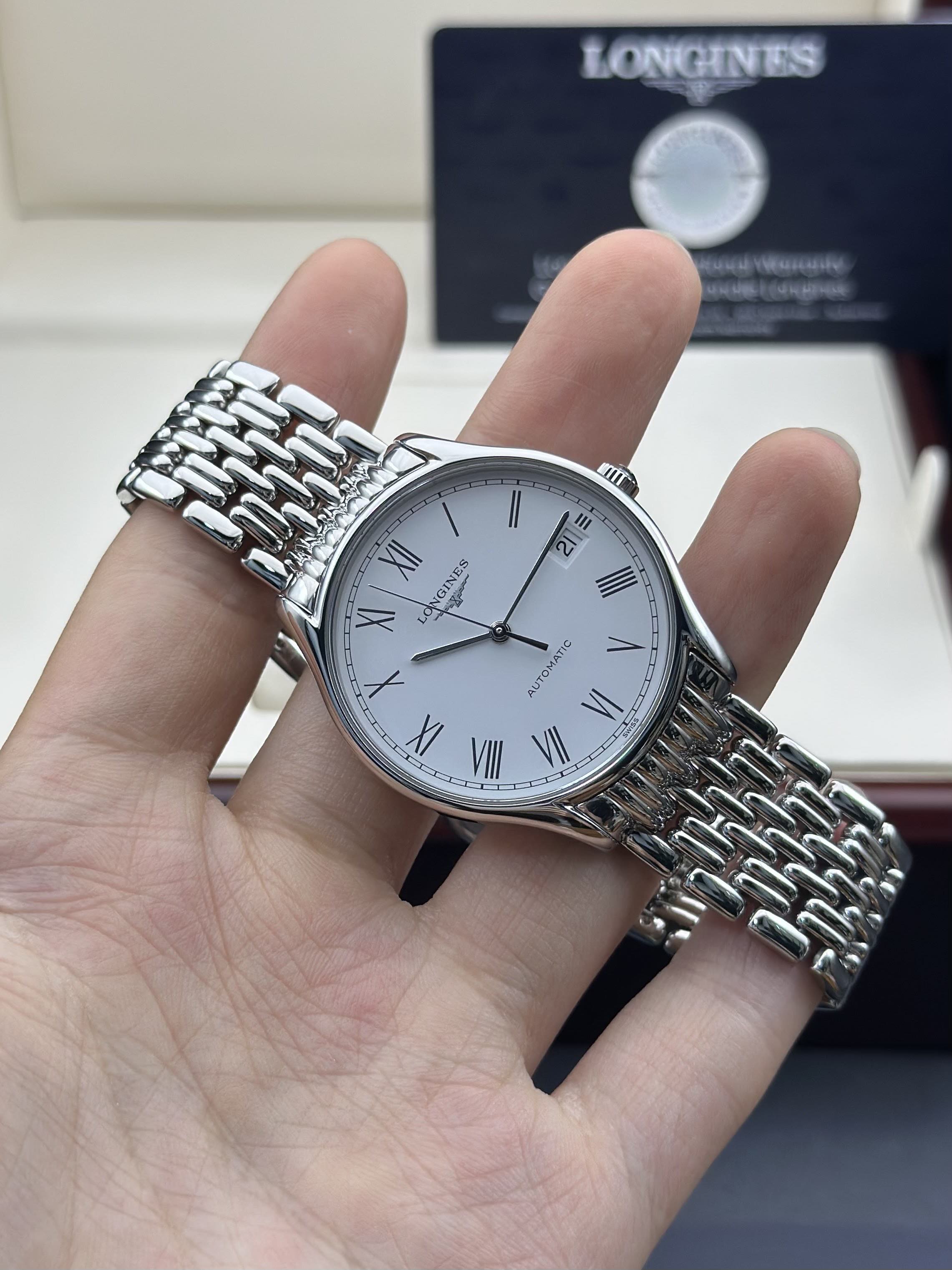 Longines L4.860.4.11.6 detail 1