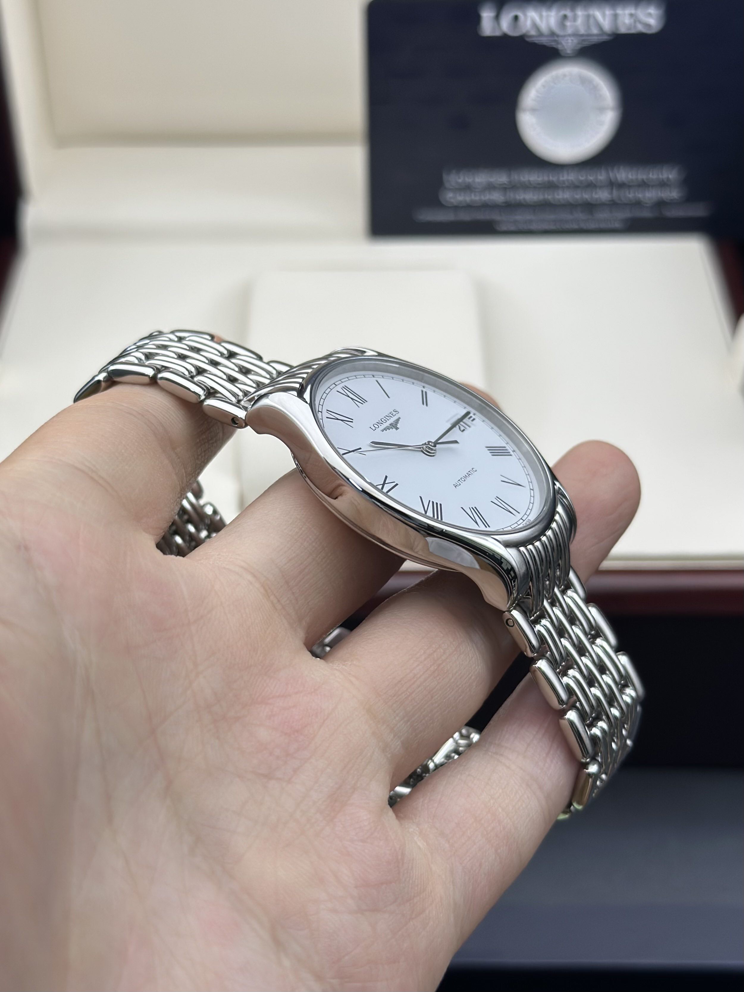 Longines L4.860.4.11.6 detail 2