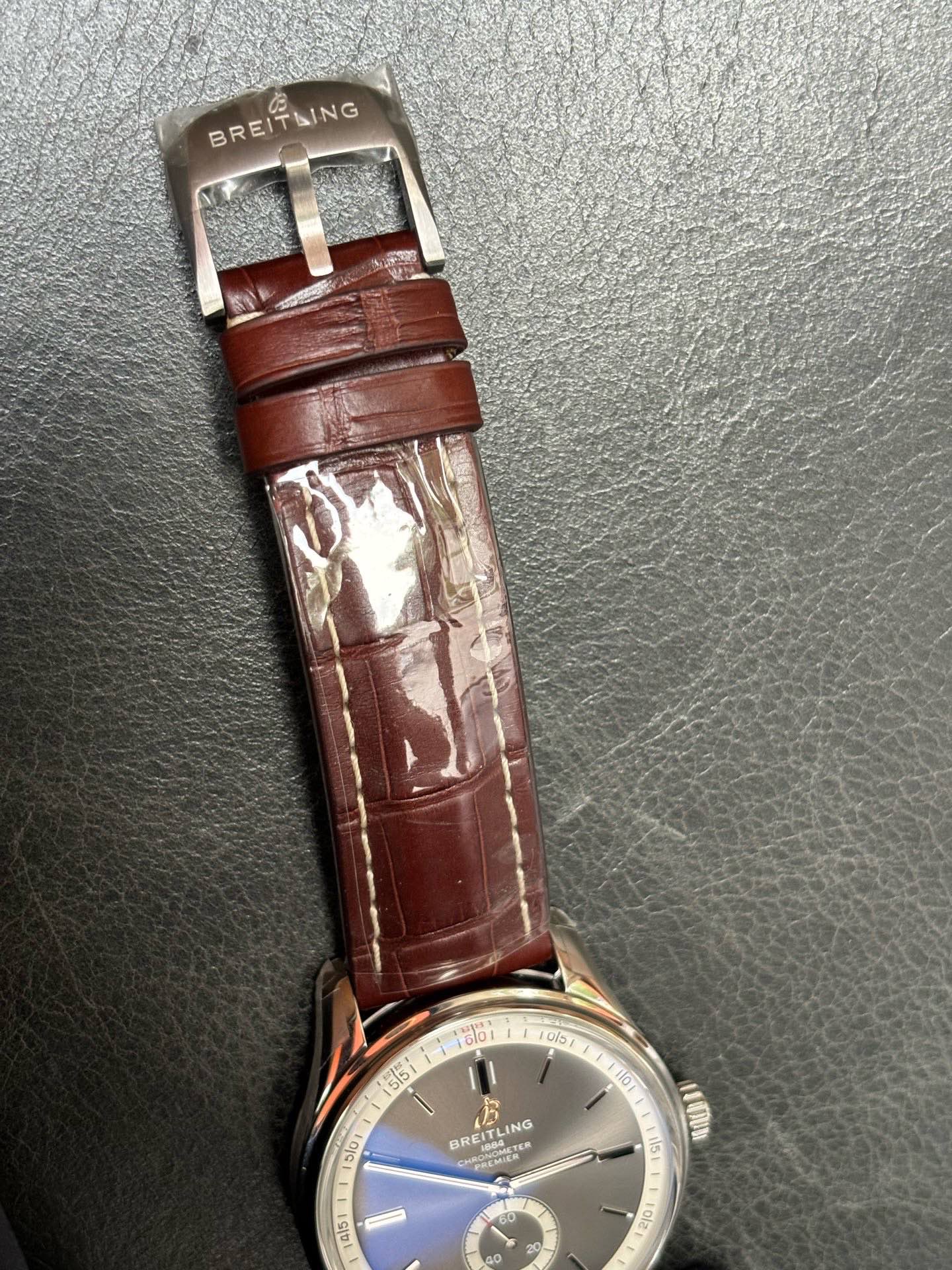 Breitling A37340351B1P2 detail 3