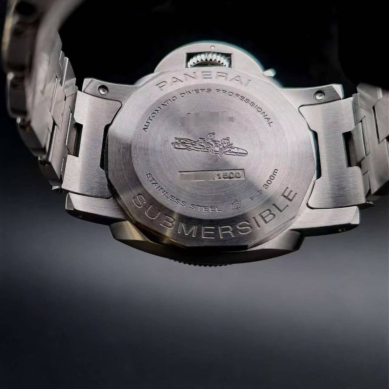Panerai PAM01068 detail 6