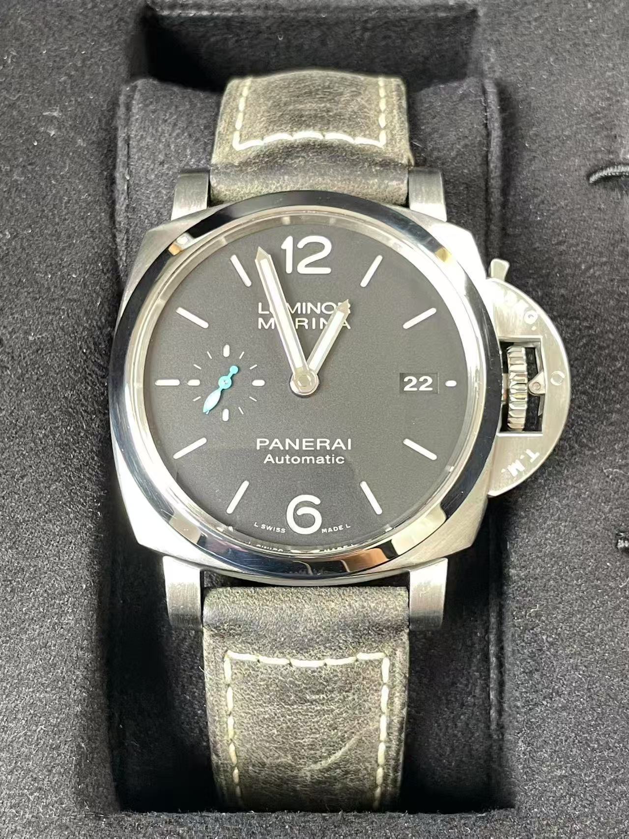 Panerai PAM02392
