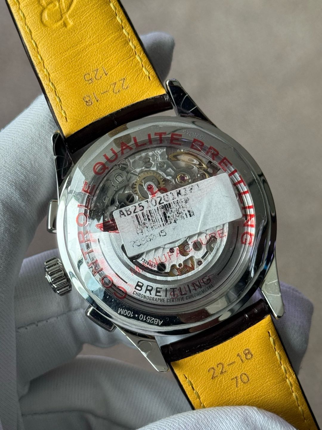Breitling AB2510201K1P1 detail 6