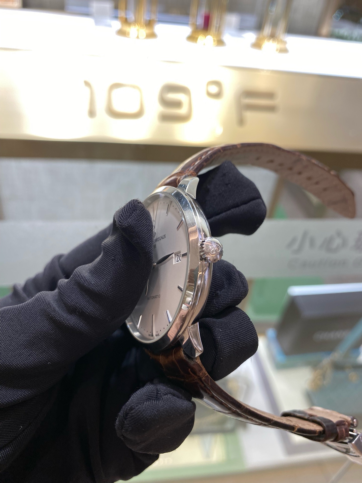 Girard Perregaux 49551-11-132-BB60 detail 2