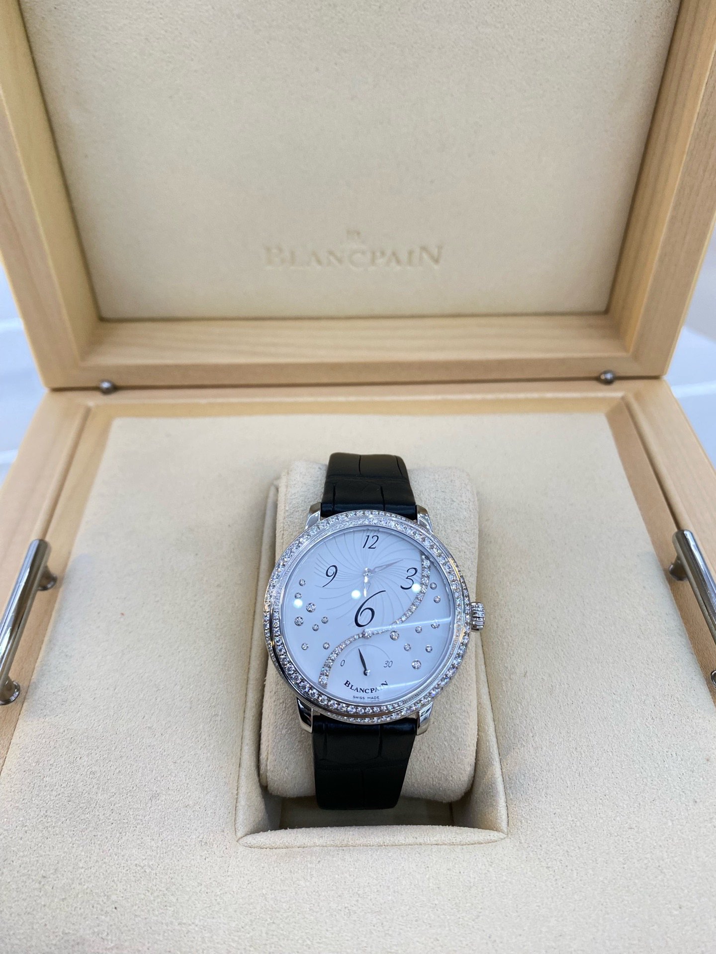 Blancpain 3650A-4528-55B detail 1