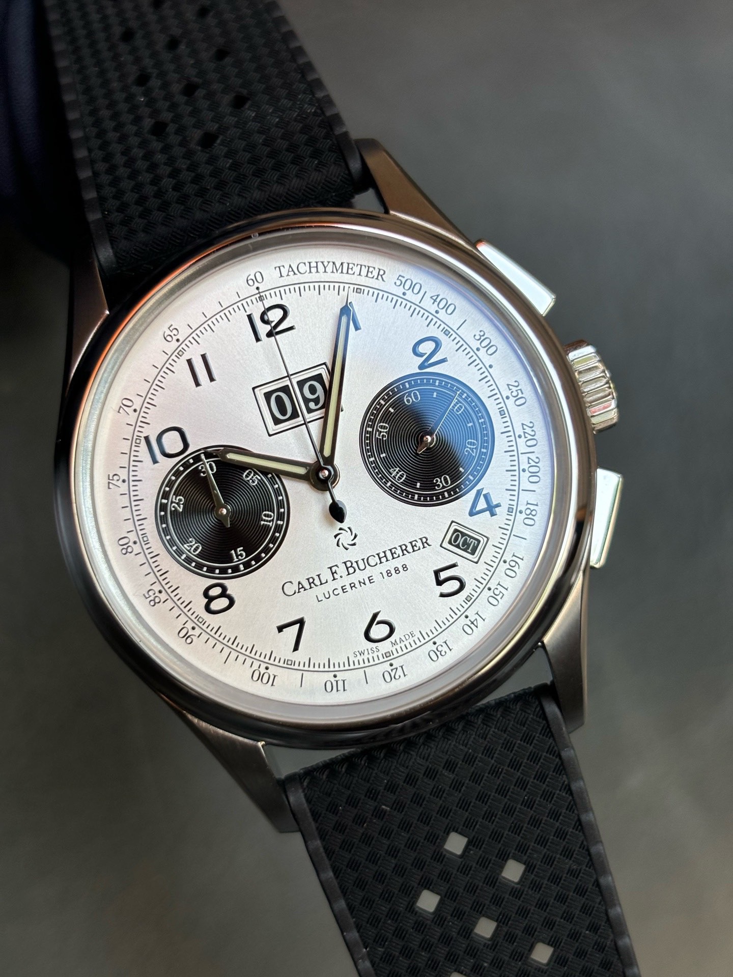 Carl F. Bucherer 00.10803.08.12.01