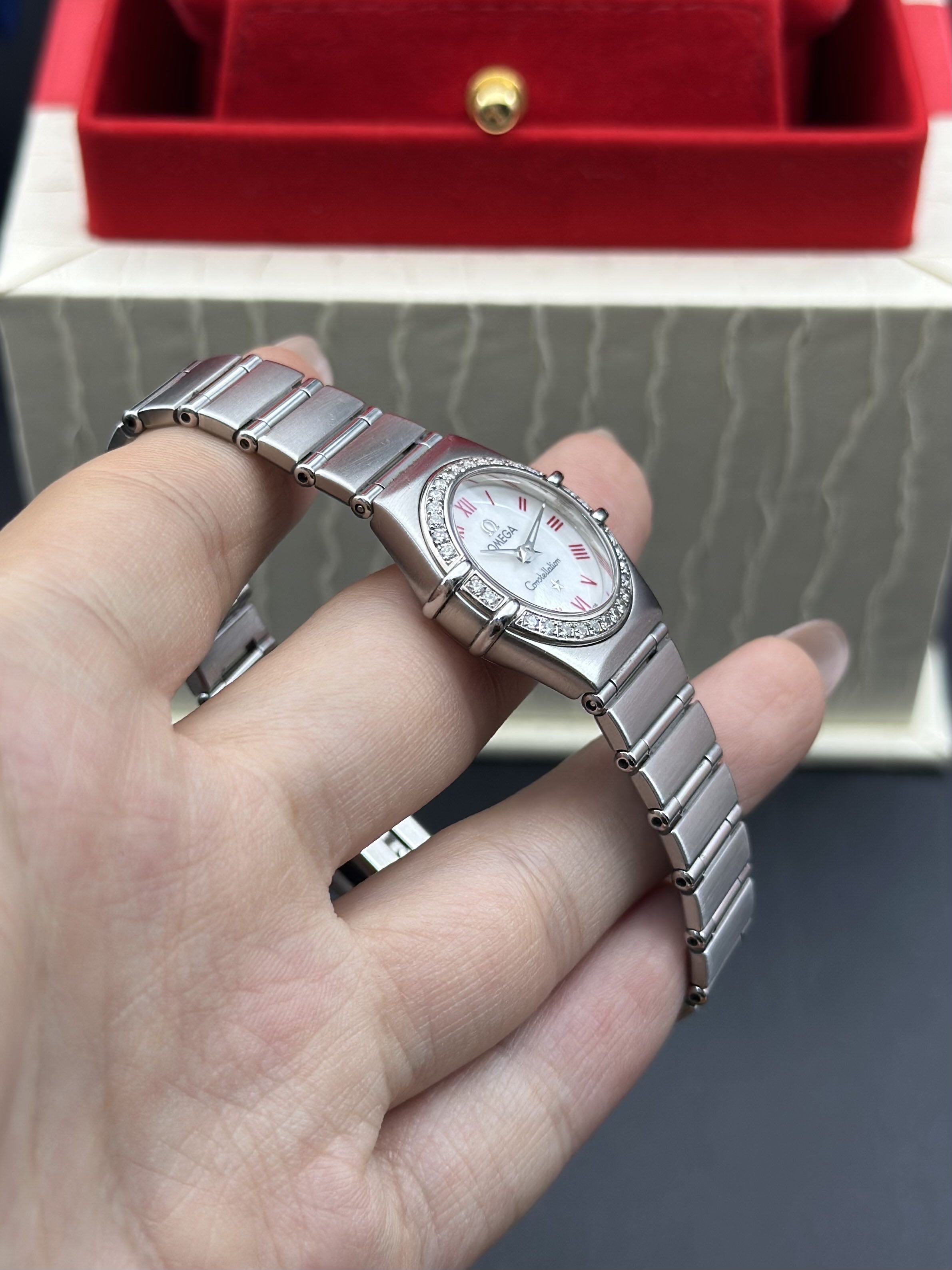 Omega 1466.63.00 detail 2