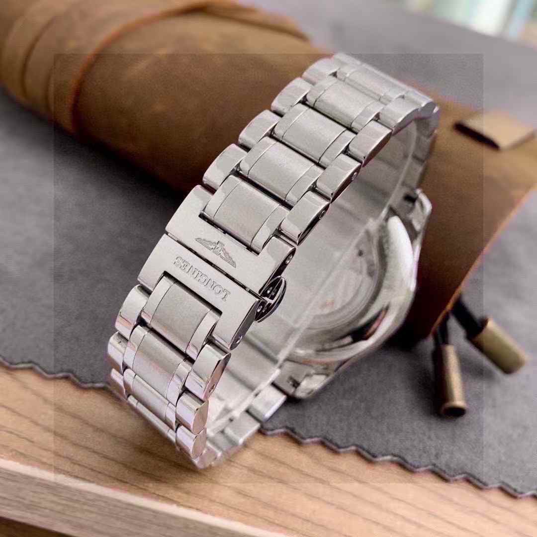 Longines L2.342.4.51.6 detail 3