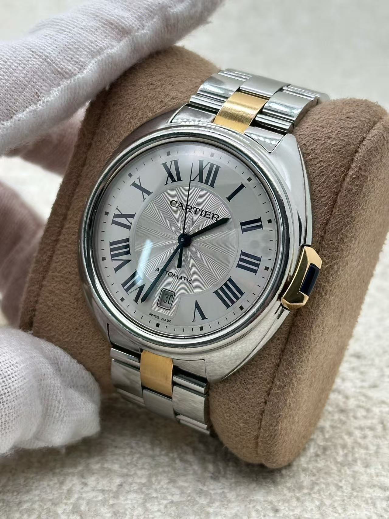 Cartier W2CL0002 detail 1