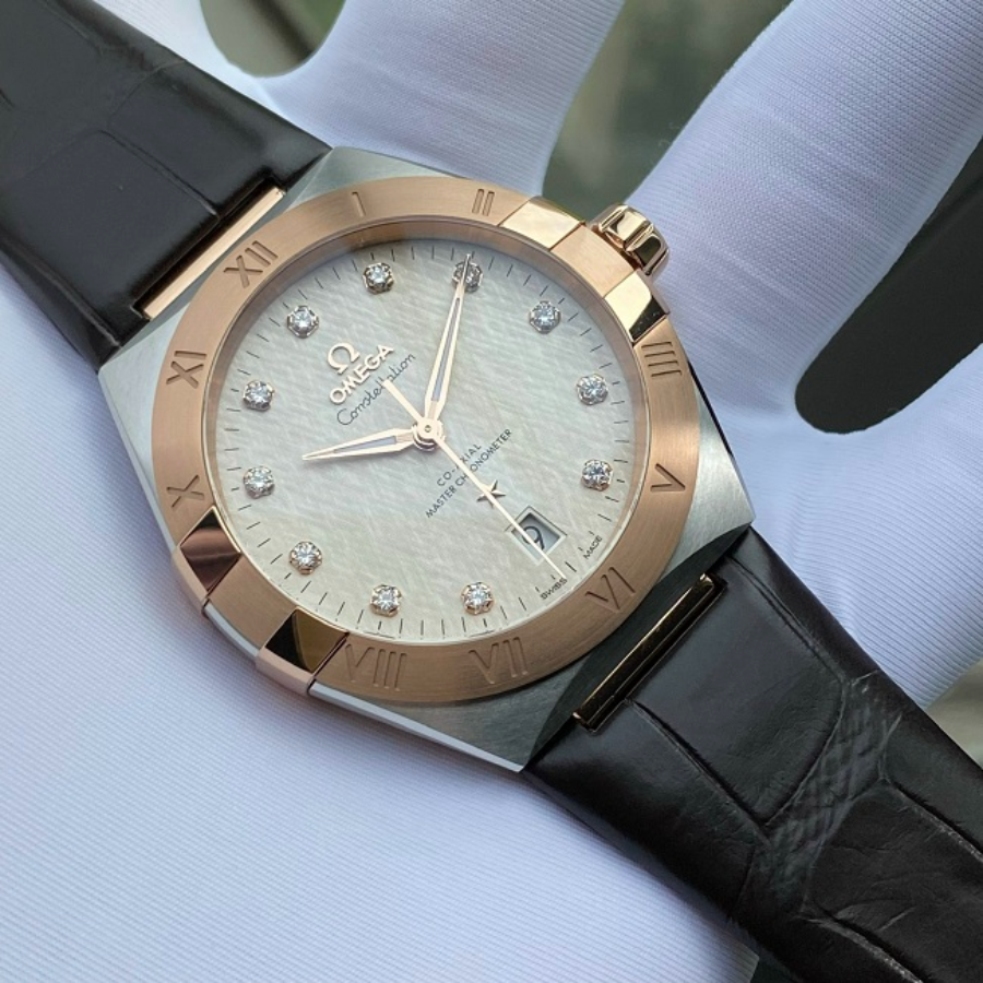 Omega 131.23.39.20.52.001 detail 1