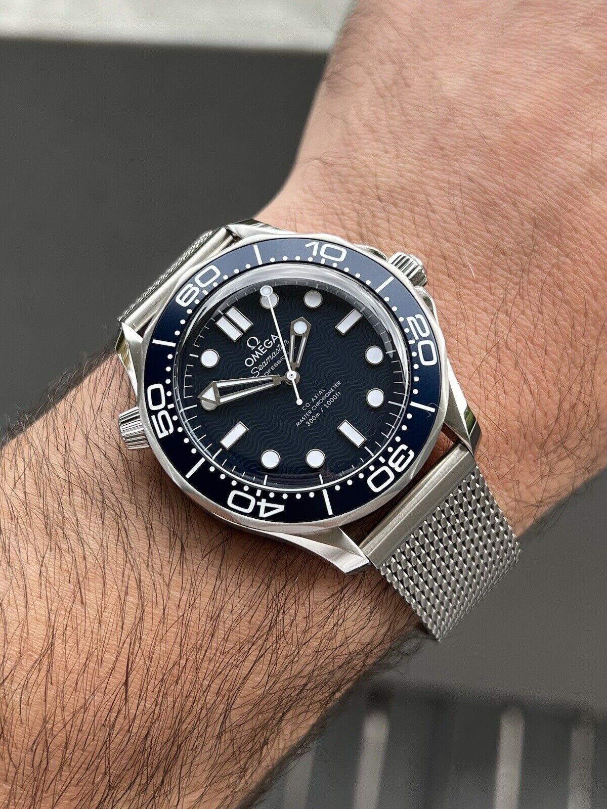 Omega 210.30.42.20.03.002 detail 5
