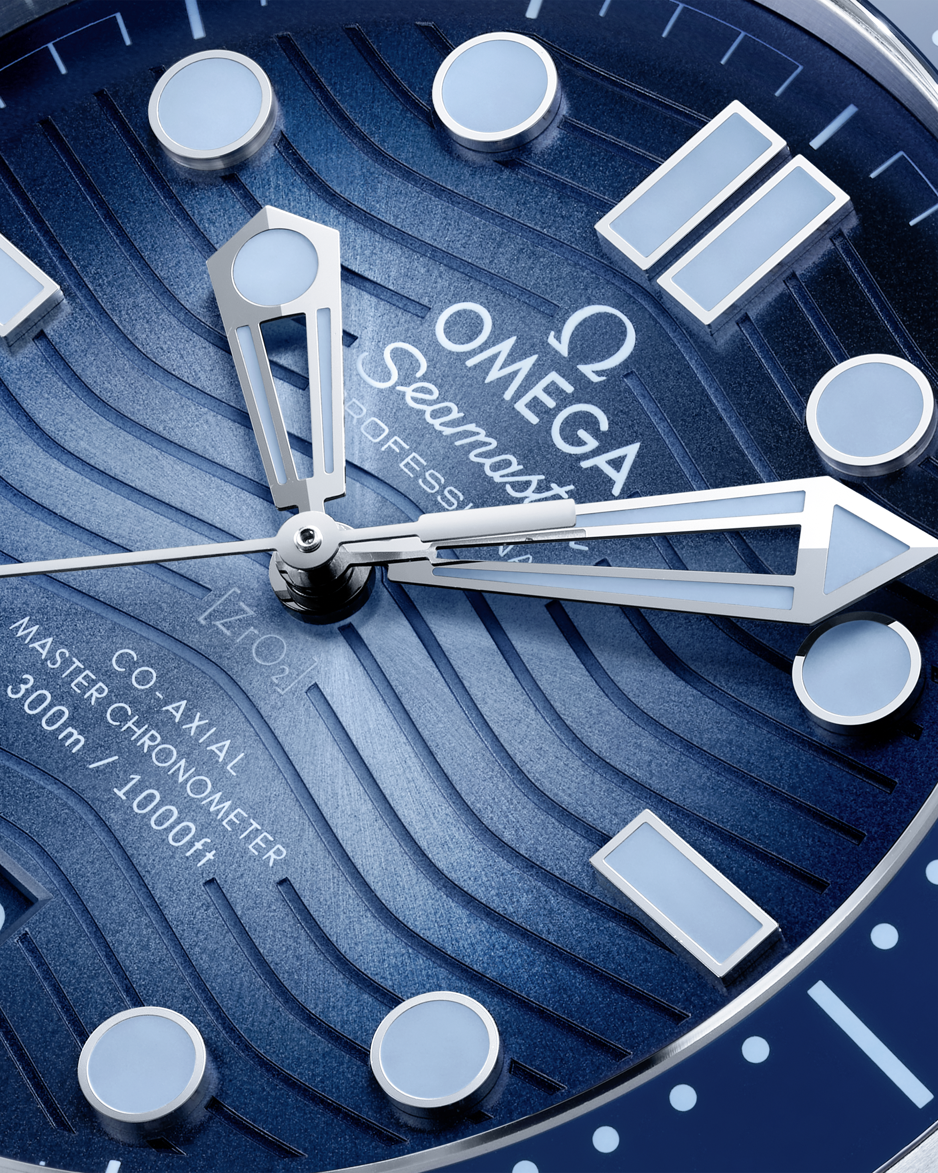 Omega 210.30.42.20.03.003 detail 2