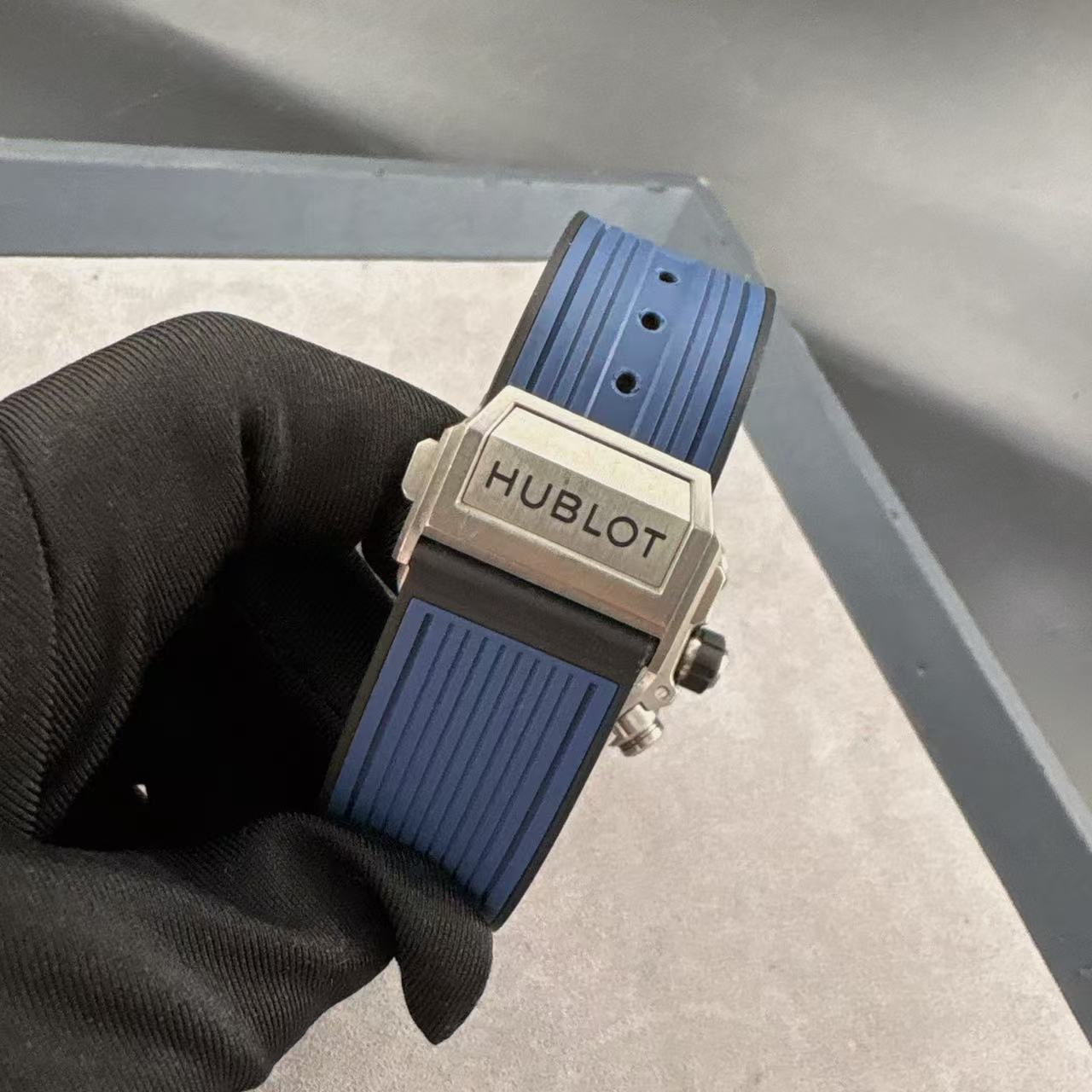 Hublot 421.NX.5170.RX detail 6