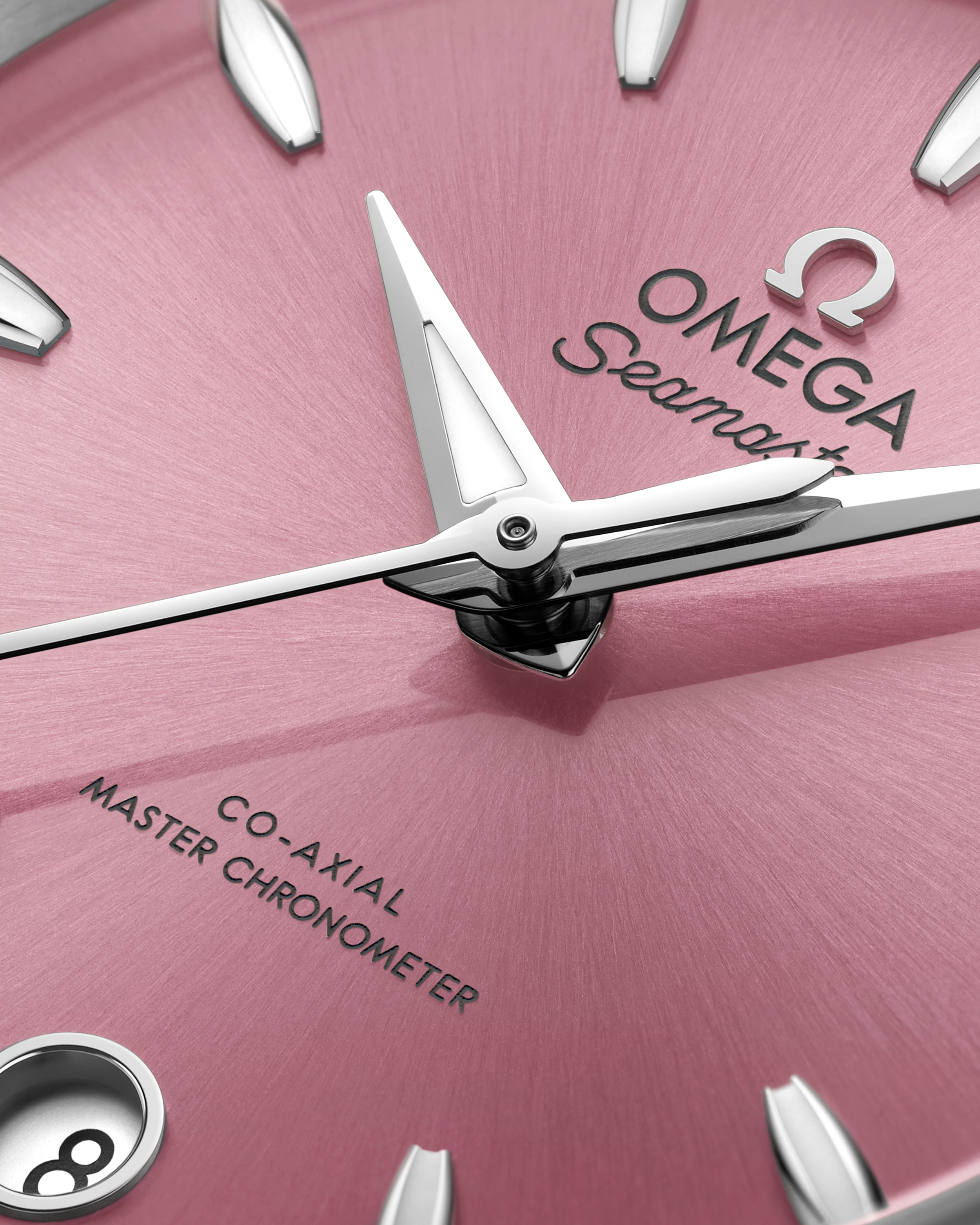 Omega 220.10.34.20.10.003 detail 1