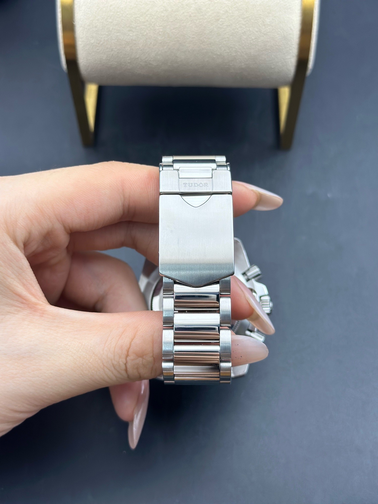 Tudor M20530N-0002 detail 4