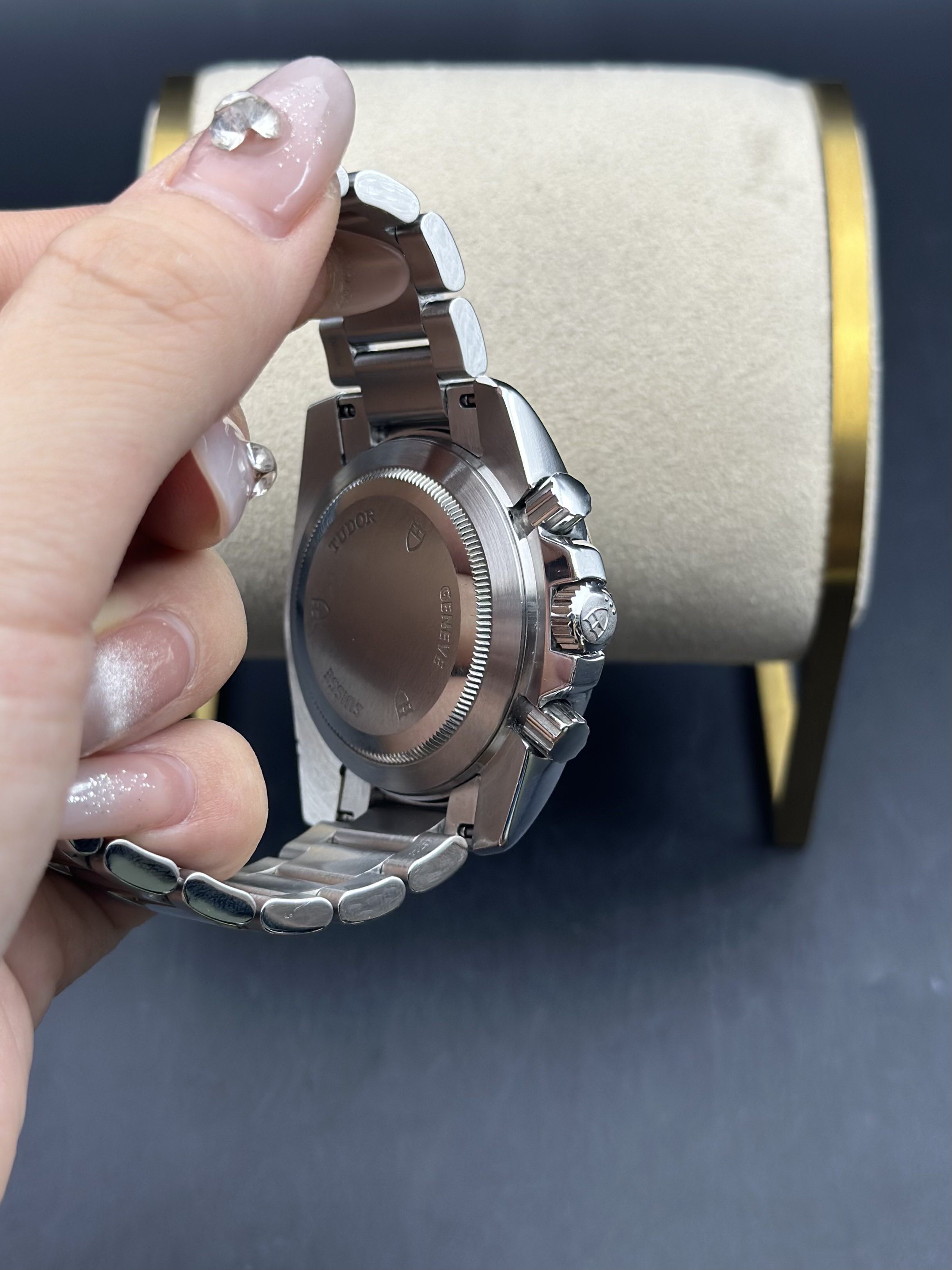 Tudor M20530N-0002 detail 6