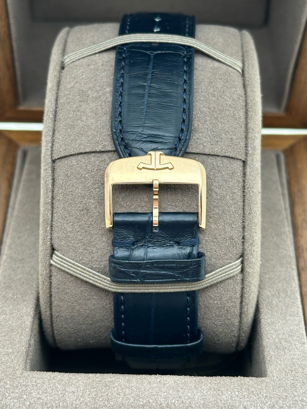 Jaeger-LeCoultre 137258J detail 7