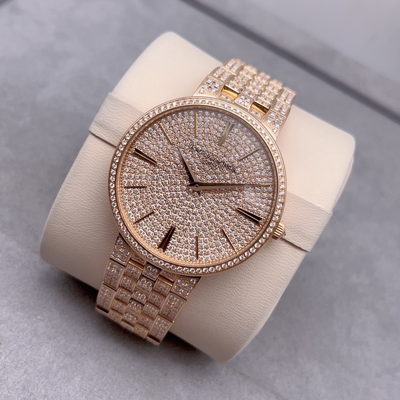 Vacheron Constantin 81575 / V02R-9275 detail 1