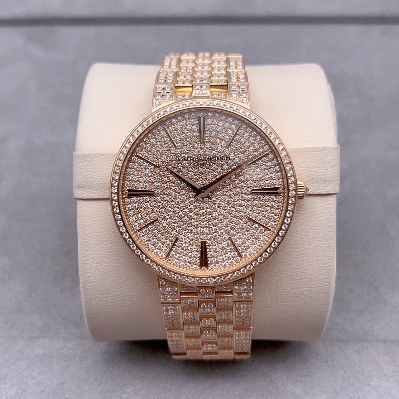 Vacheron Constantin 81575 / V02R-9275